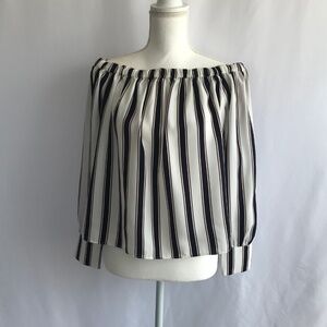 Forever 21 Navy Blue/White/Pink Stripe Cro…